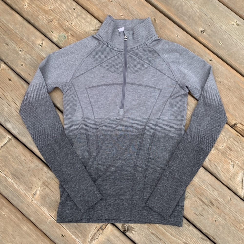 Ivivva Grey 1/2 zip pullover size 12